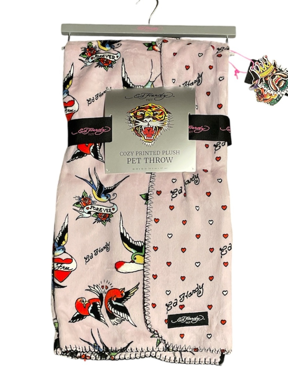 Ed Hardy NWT cozy printed plush pet throw